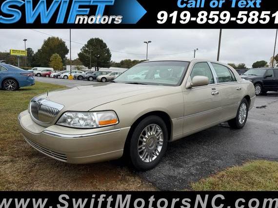 LINCOLN TOWN CAR 2006 1LNHM83W46Y603612 image LINCOLN TOWN CAR 2006 1LNHM83W46Y603612 image